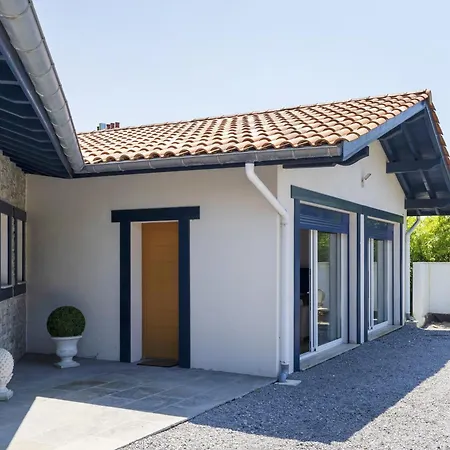 Maison T2 Attenant *