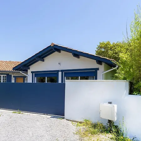 Casa de Férias Maison T2 Attenant